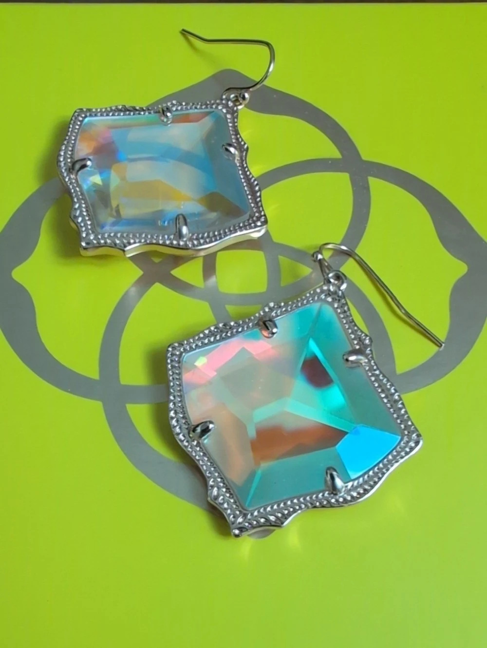 Kendra Scott Alex Drop Earrings in Rose Gold Dichroic Glass Earrings Like New